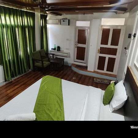 King Umar Palace Jamb Exterior photo
